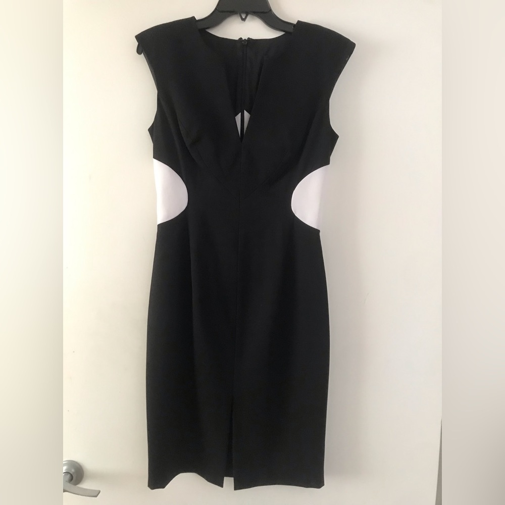 Black Halo/ midi dress/ black/ 4